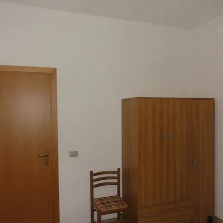 Acqualadroni Affitti Hotel Sparta