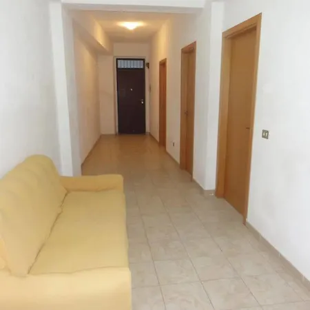 Acqualadroni Affitti 2*