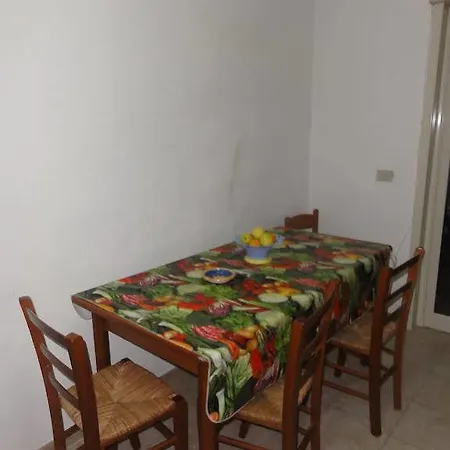 Acqualadroni Affitti